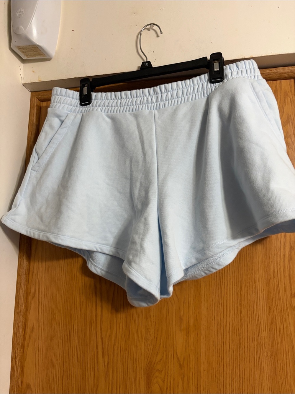 all in motion Light Blue Women's Athletic Elastic-Waist Shorts waist 32 inseam